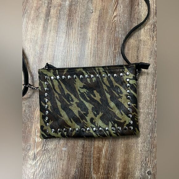 LAGGO Camo City Bag Studded Leather Pouch Crossbody Made in the USA - Picture 5 of 11